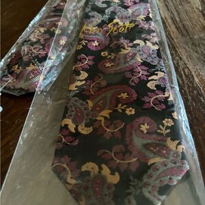Ken Scott Tie